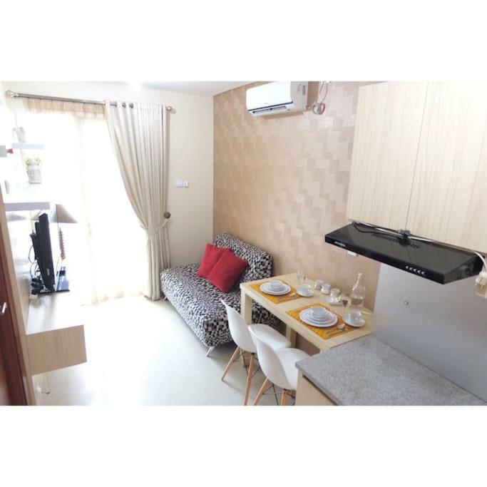 Premium One Bedroom At Woodland Park Residence Jakarta Buitenkant foto